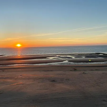 Appartement Lovely With Pool And Sea View Koksijde